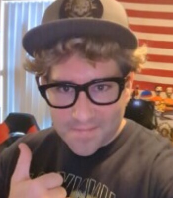 Profile picture of ROBY1996