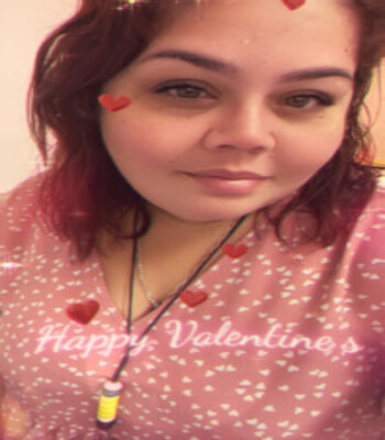 Profile picture of Aly