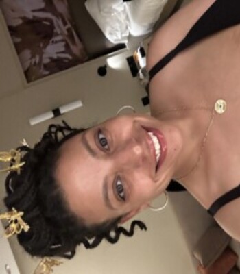 Profile picture of Dominique