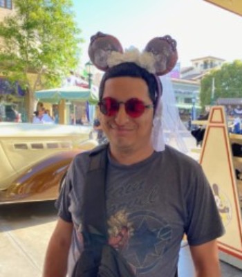 Profile picture of Carlos